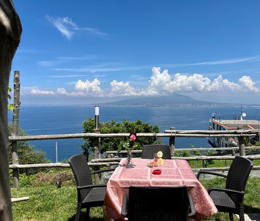 La Badia Montechiaro - Breathtaking View Of Sorrento Coast Villa วีโกเอเกวนเซ ภายนอก รูปภาพ